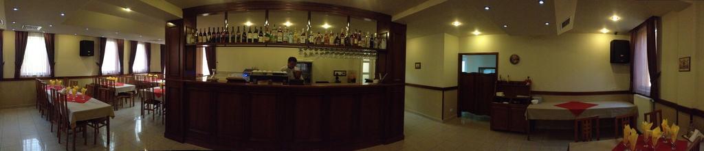 Hotel Iris Arad Dış mekan fotoğraf